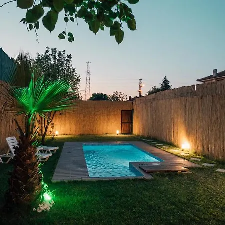 Lemoon House Holiday home *